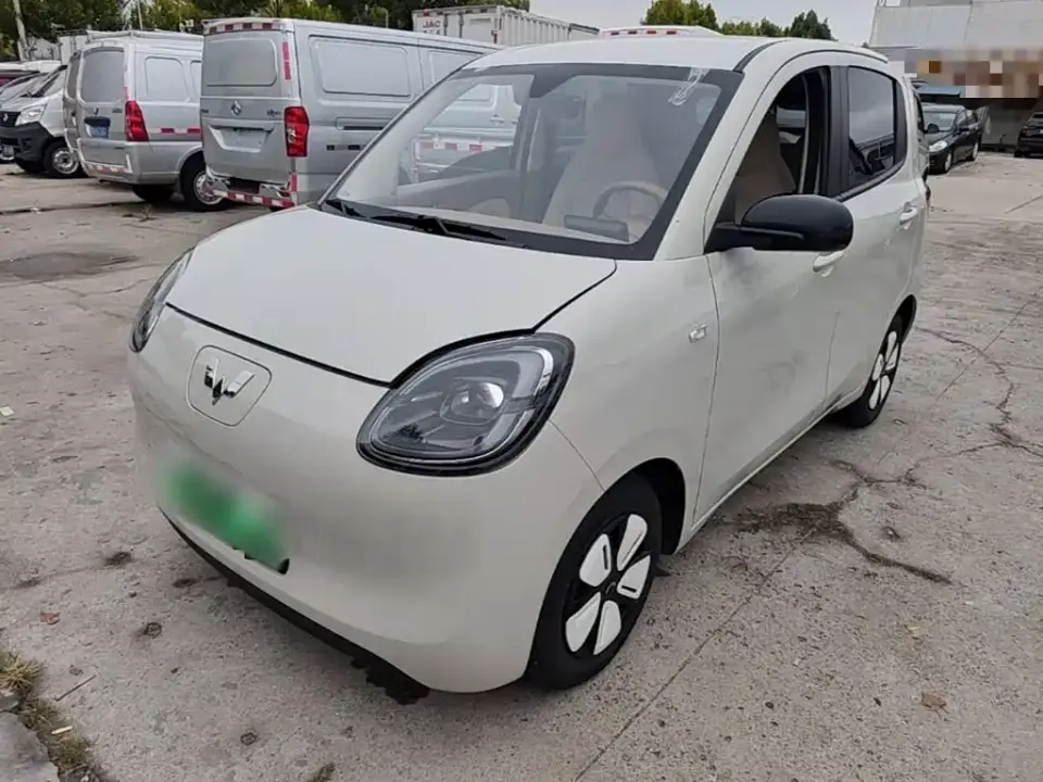 Wuling Motors Hongguang MINIEV 4-Door Advanced 2025