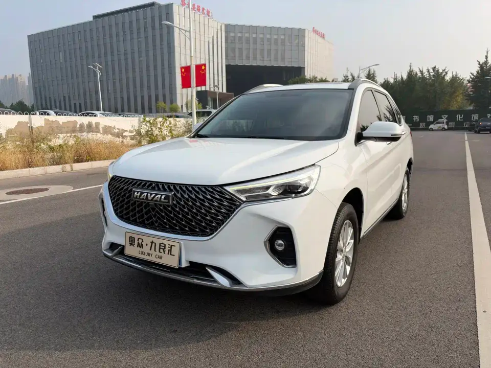 Haval M6 PLUS 1.5T Manual Luxury Smart Connect 2023