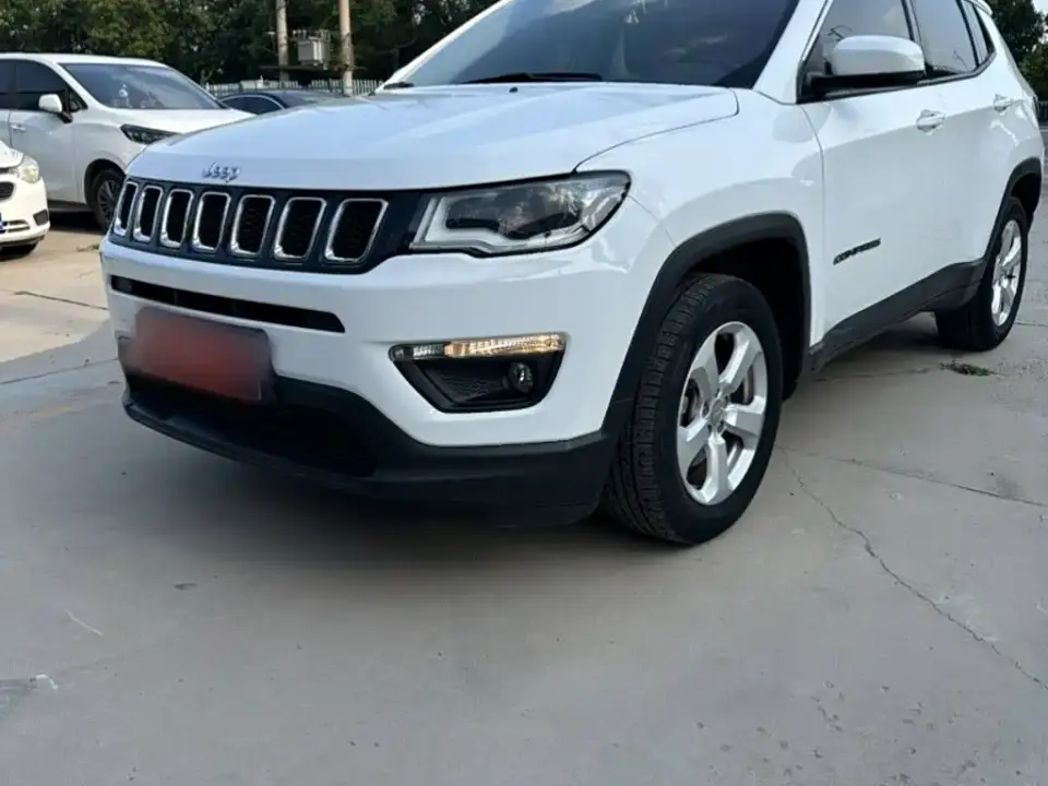 Jeep Compass 220T Automatic Family Edition 2020