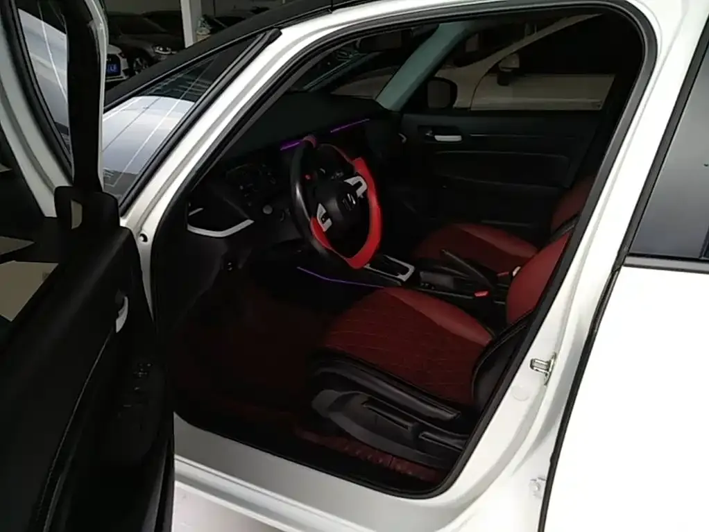 Honda Fit 1.5L CVT Trend Edition 2023 — фото 11