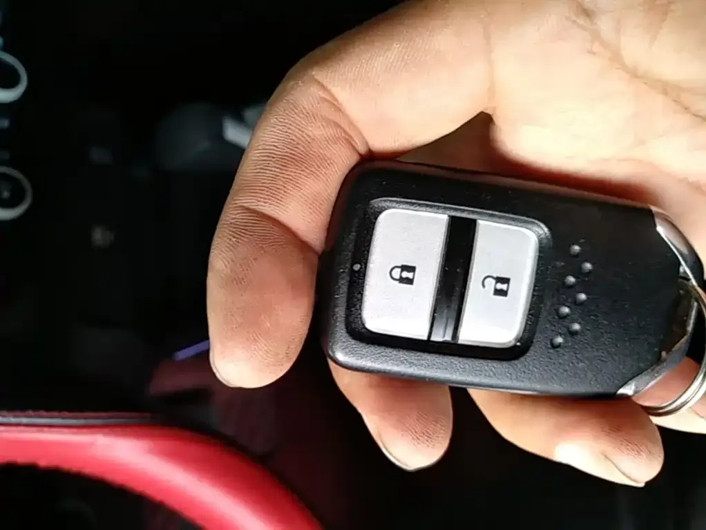 Honda Fit 1.5L CVT Trend Edition 2023 — фото 17
