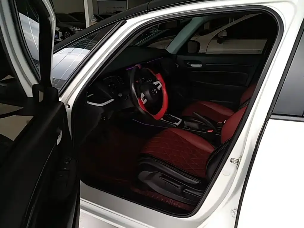 Honda Fit 1.5L CVT Trend Edition 2023 — фото 12