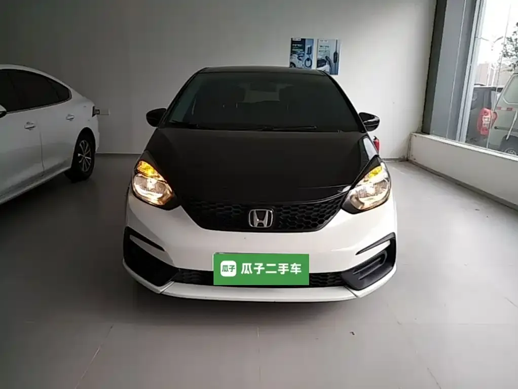 Honda Fit 1.5L CVT Trend Edition 2023 — фото 3