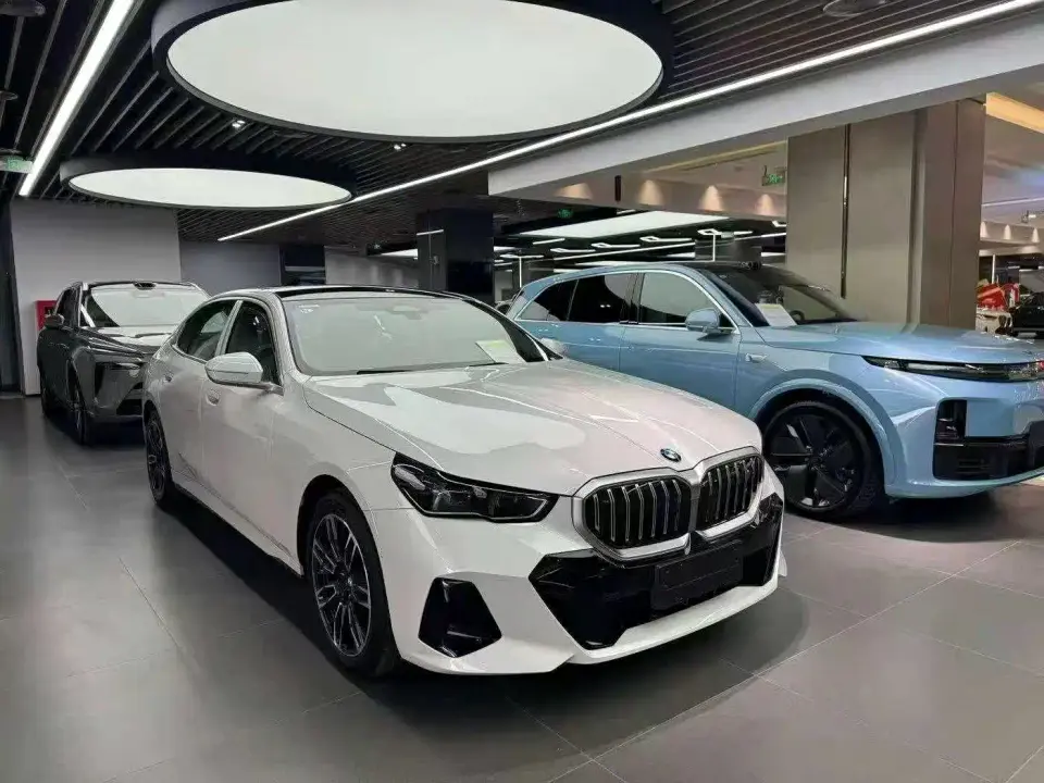 BMW 5 Series 525Li M Sport Package 2025