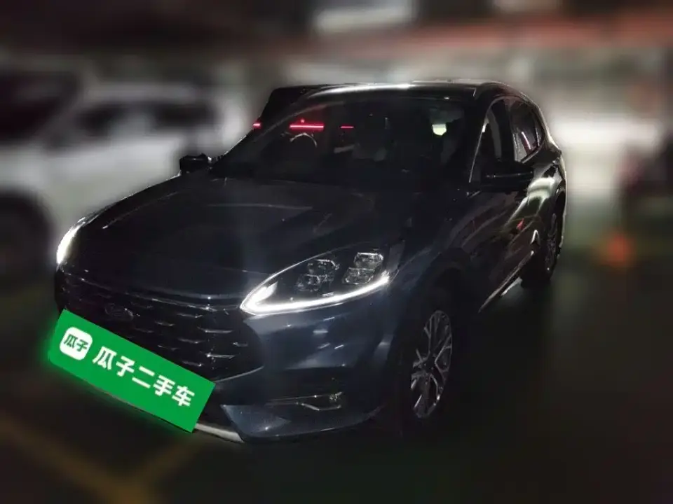 Ford Escape EcoBoost 245 2WD Premium Edition 2022