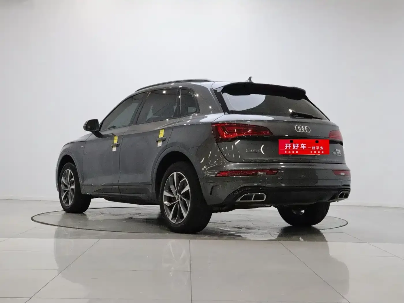 Audi Q5L Model 40 TFSI Luxury Dynamic 2024 — фото 6