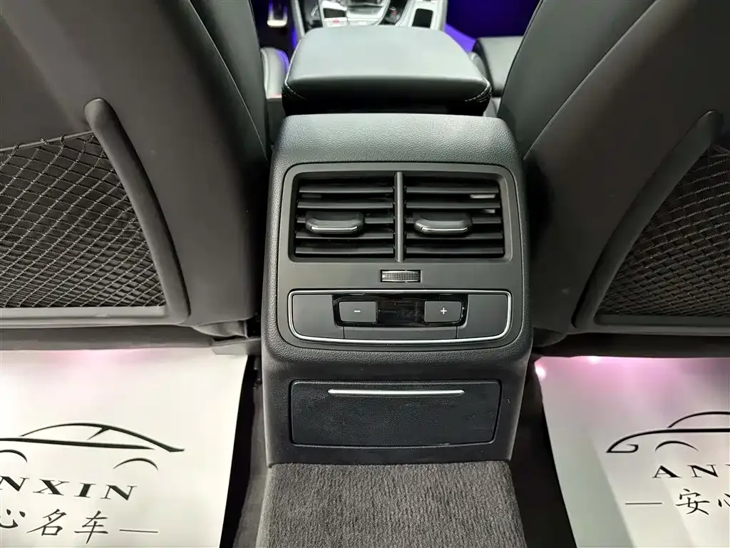 Audi A4L 40 TFSI Luxury Dynamic 2024 — фото 15