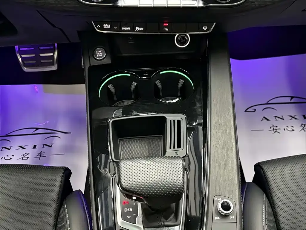 Audi A4L 40 TFSI Luxury Dynamic 2024 — фото 14