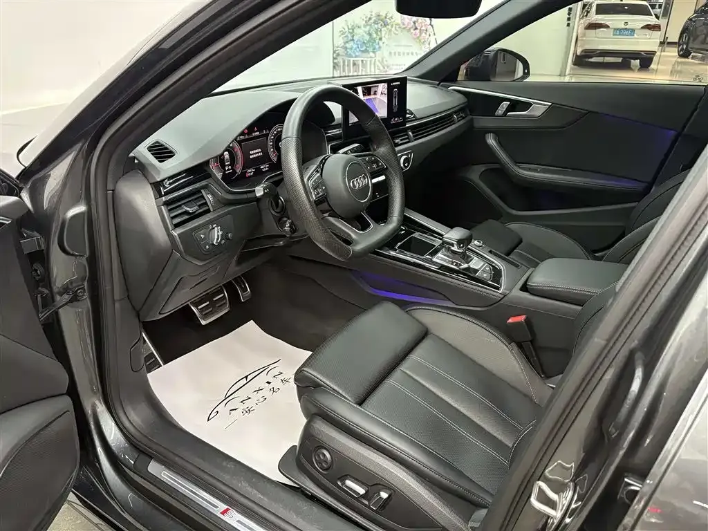Audi A4L 40 TFSI Luxury Dynamic 2024 — фото 7