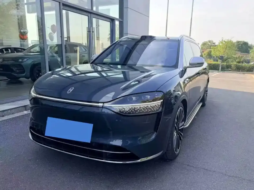 AITO Wenjie AITO M9 Extended Range Ultra 42kWh 6-Seater 2024