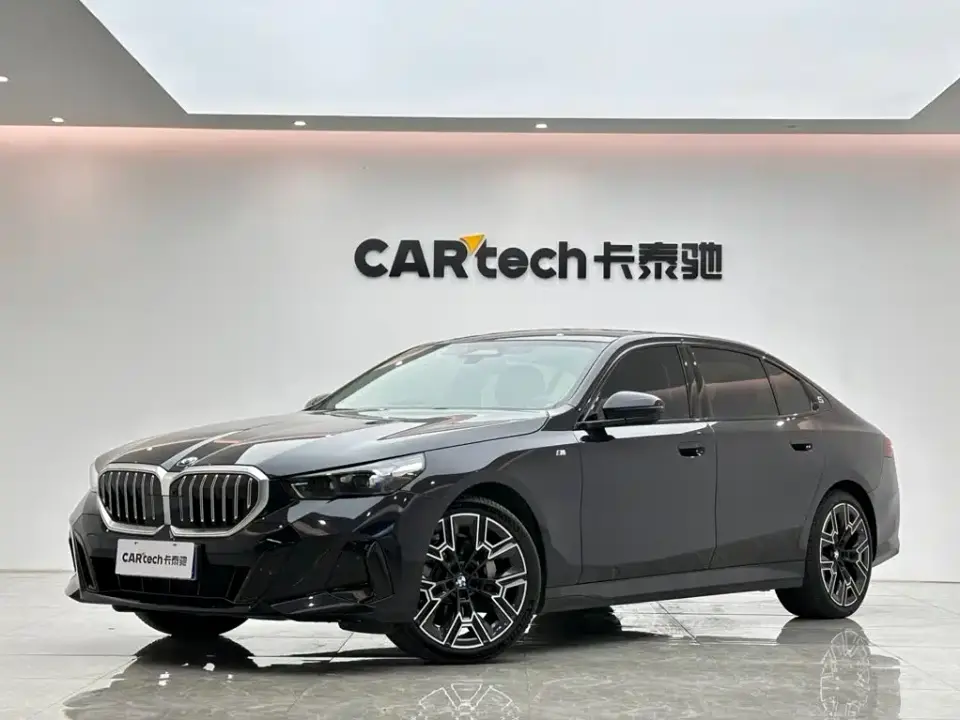 BMW 5 Series 530Li Premium M Sport Package 2025