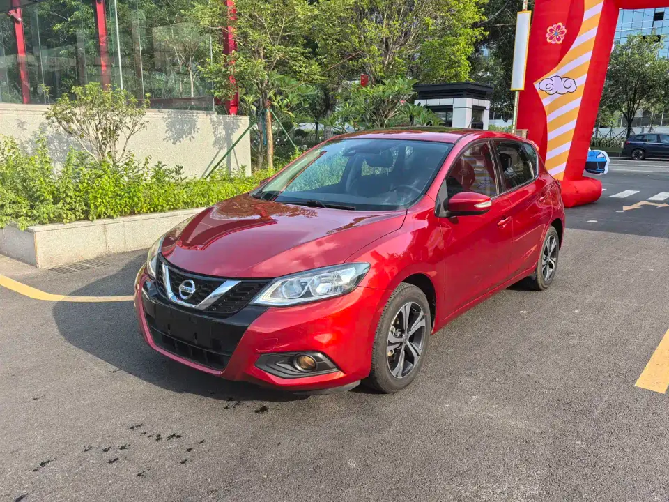 Nissan Tiida 1.6L CVT Smart Edition 2020