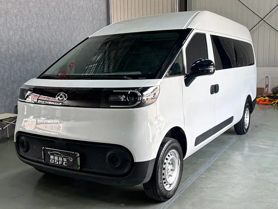 SAIC Maxus Dana V1 Model V1+ Long Wheelbase High Roof Multi-Purpose Edition (62kWh) 2025