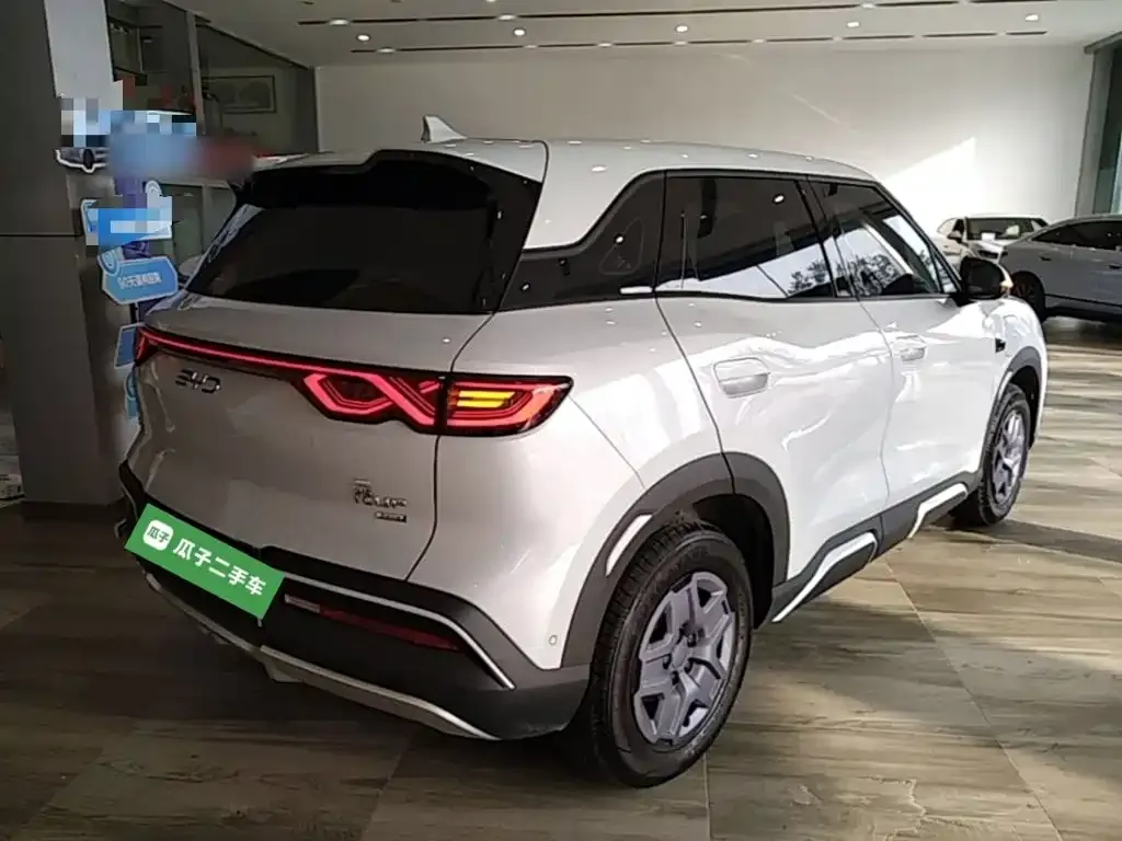 BYD Yuan UP Smart Drive Edition 401KM Vitality Version 2026 — фото 5