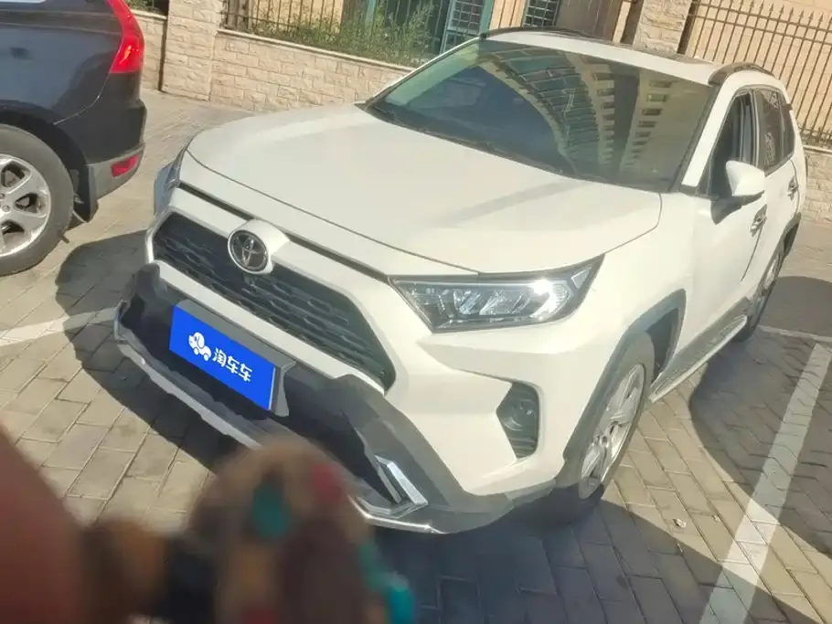 Toyota RAV4 Rongfang 2.0L CVT 2WD Trend Edition 2020