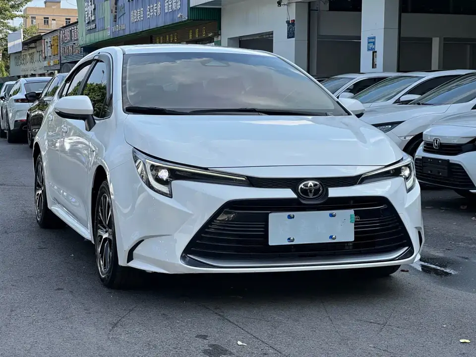 Toyota Levin Smart Hybrid 1.8L Luxury 2024