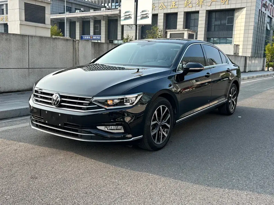 Volkswagen Magotan 330TSI DSG Leading 2022
