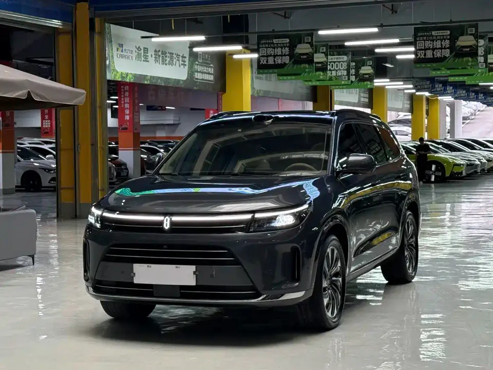 AITO Wenjie AITO M7 1.5T Smart AWD Max Edition 5-Seater 2023
