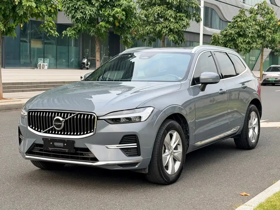 Volvo XC60 B5 AWD R-Design 2021