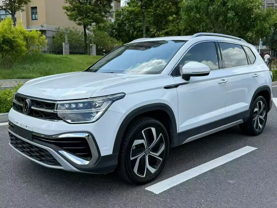 Volkswagen Tharu 300TSI 2WD Full Moon Edition 2024