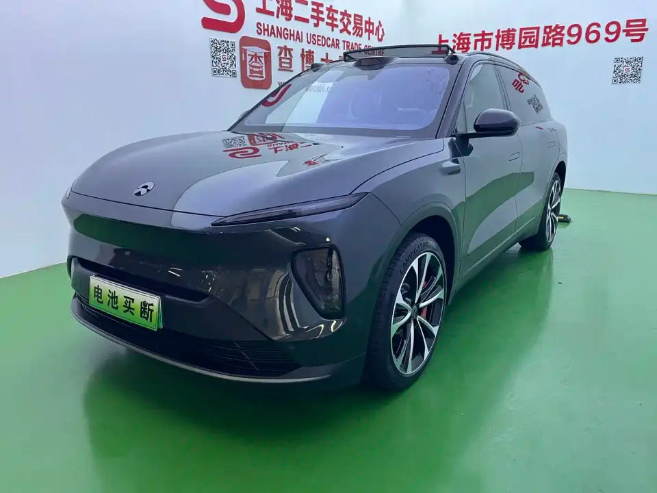 NIO ES8 100kWh Signature Edition 2024