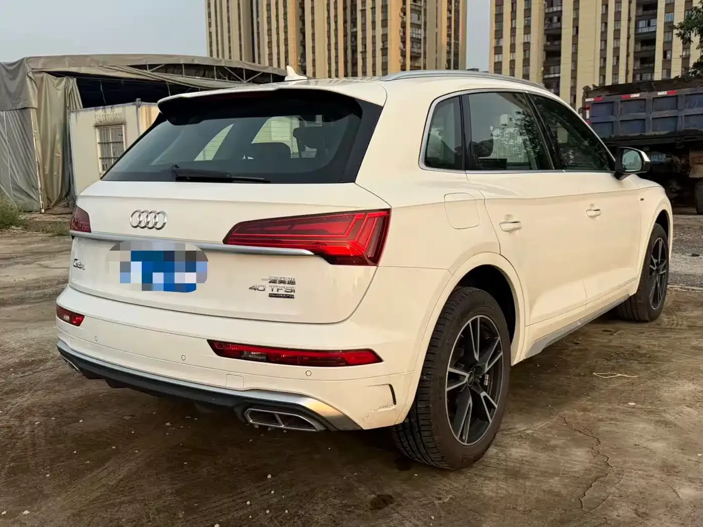 Audi Q5L Model 40 TFSI Luxury Dynamic 2024 — фото 12