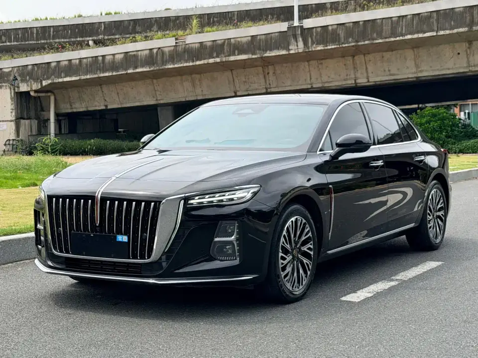 Hongqi H5 2.0T Automatic Smart Connect Flag Smooth Edition 2025