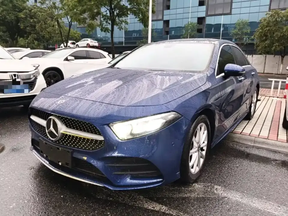 Mercedes-Benz A-Class Facelift A 200 L Sport Sedan Fashion Style 2022
