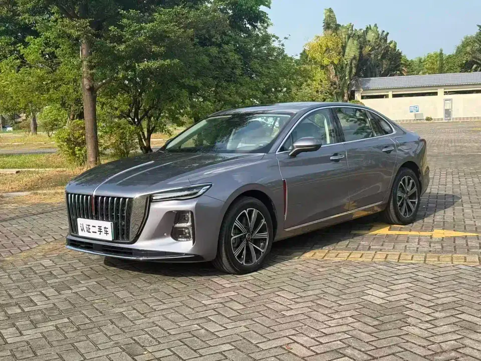 Hongqi H5 PHEV 170 Super Hybrid Edition 2025