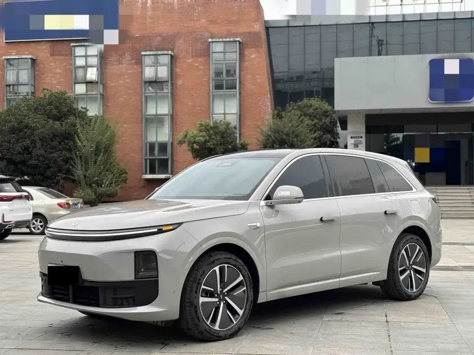 Li Auto L6 Pro 2024