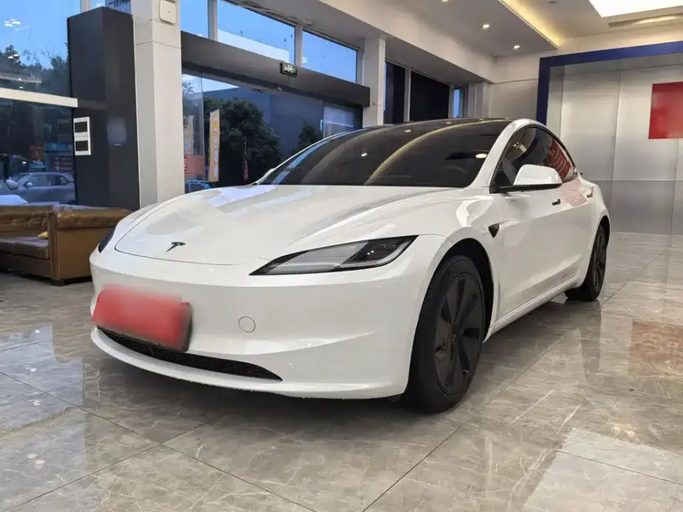 Tesla Model 3 Rear-Wheel Drive 2024