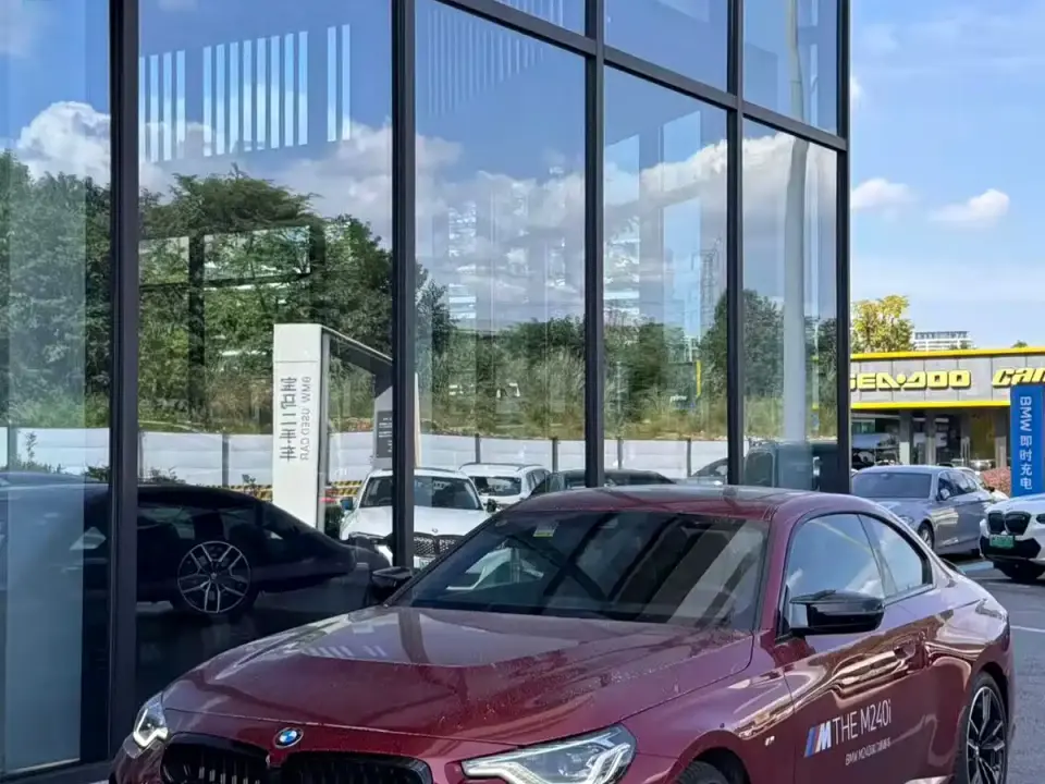 BMW M240i M240i 2025