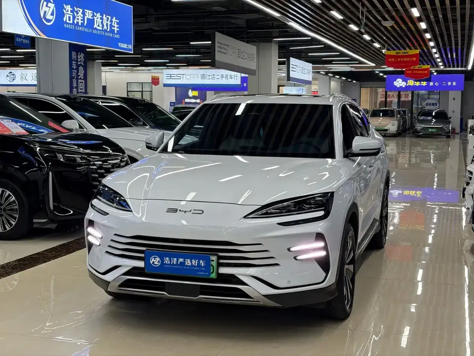 BYD Song PLUS PHEV Champion Edition DM-i 110KM Flagship PLUS 2023