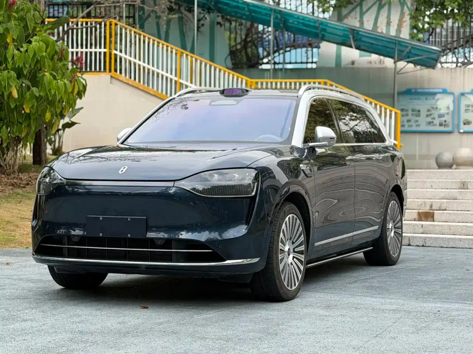 AITO Wenjie AITO M9 Range Extender Max 52kWh 5-Seater 2025