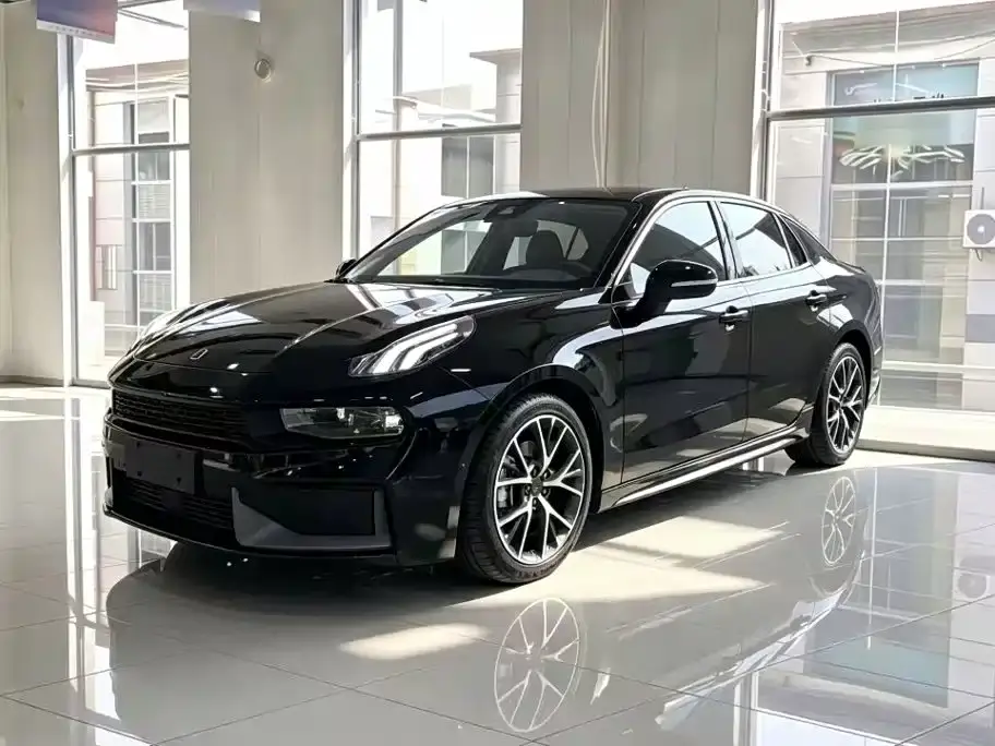 Lynk & Co 03 2.0TD Auto Jin Champion Edition 2021