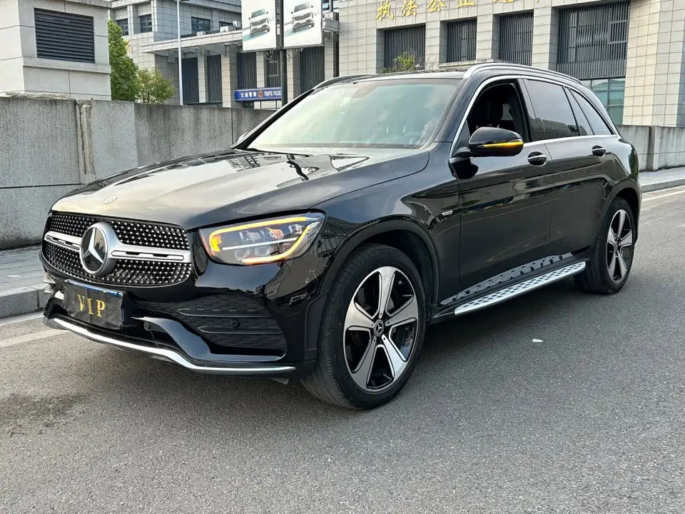 Mercedes-Benz GLC-Class GLC 300 L 4MATIC Dynamic Collector's Edition 2022