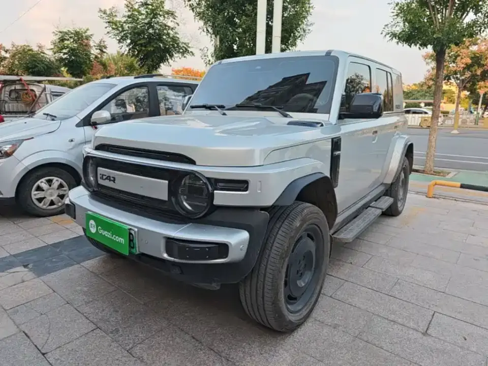 iCar V23 FWD Premium Model 2025