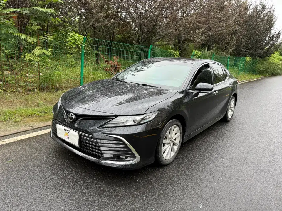 Toyota Camry 2.0G Luxury Edition 2022