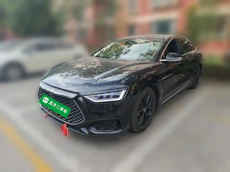 BYD Han DM-i Glory Edition 121KM Premium 2024