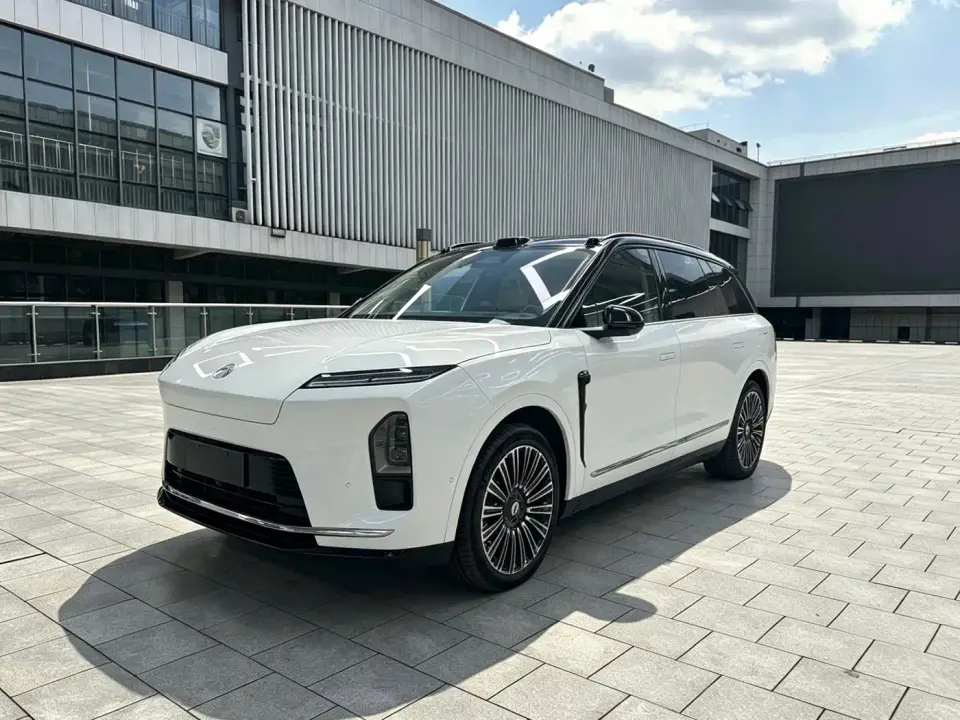 NIO ES8 Model 6-Seat Executive Luxury Edition 2025