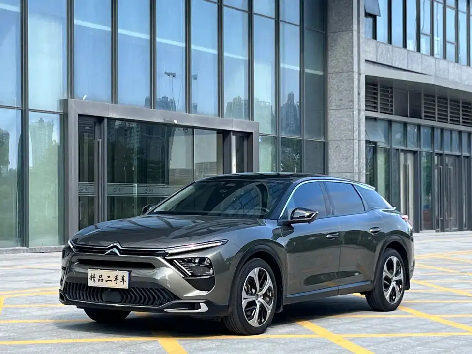 Citroen Versailles C5 X 1.6T Enjoy Extraordinary Tiger Year Opening Edition 2023