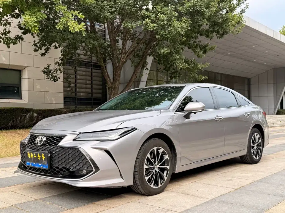 Toyota Avalon 2.5L Luxury Edition 2023