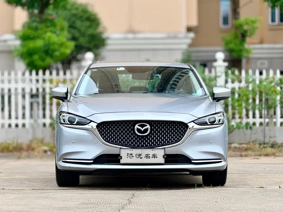 Mazda Atenza 2.0L Skyactiv Luxury 2020