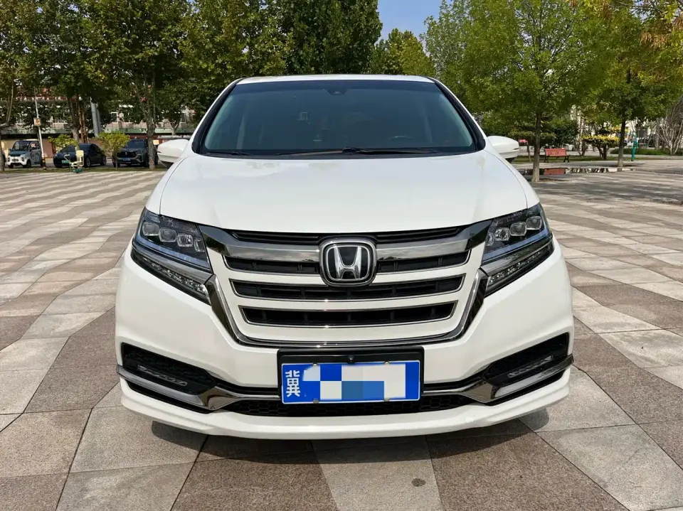Honda Elysion 2.0L Hybrid Luxury Edition 2020