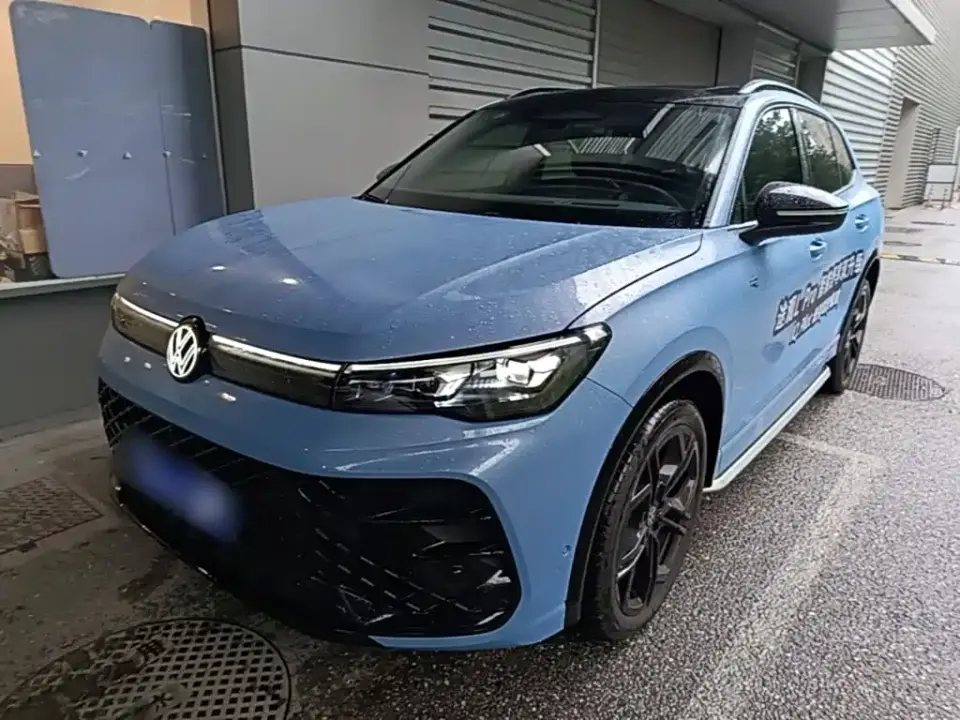 Volkswagen Tiguan L PRO 380TSI 4WD R-Line Smart Premium Edition 2025