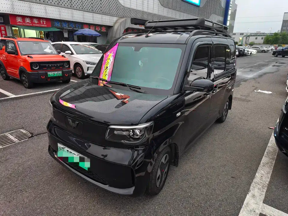 Wuling Motors Wuling Zhiguang NEV Model Comfort 2025