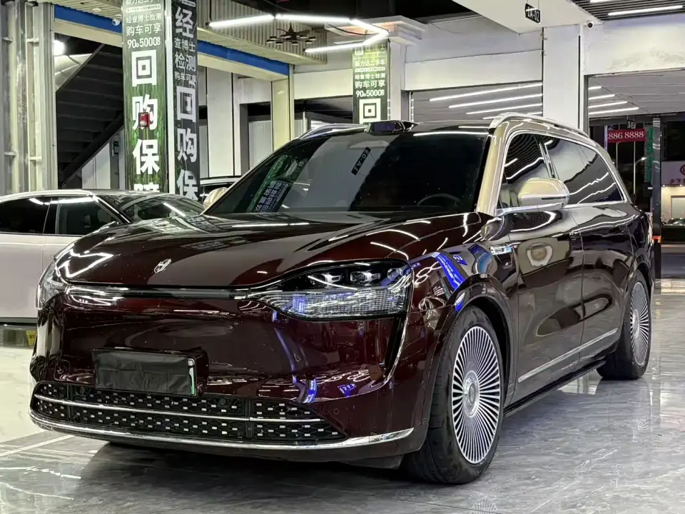AITO Wenjie AITO M9 Extended Range Ultra 52kWh 6-Seater 2025