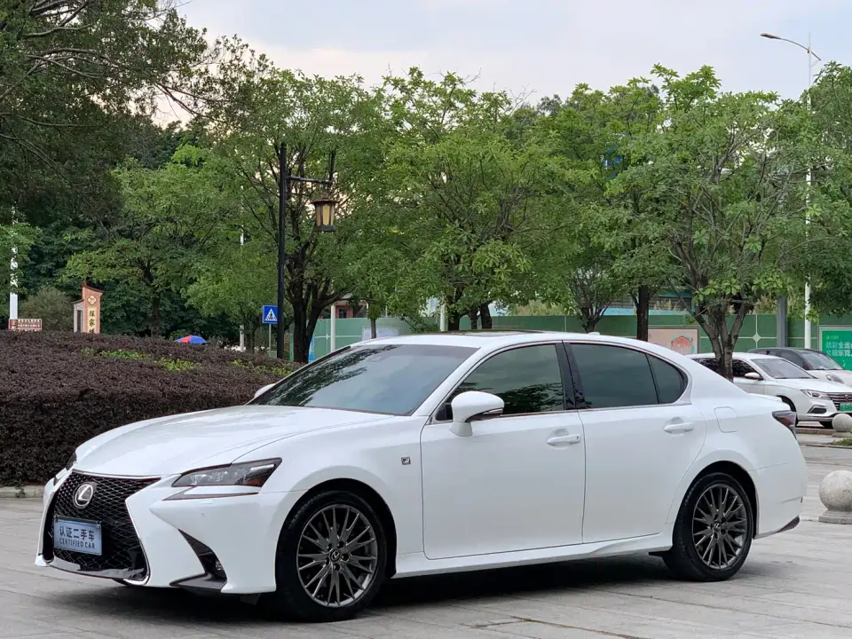 Lexus GS 300 F SPORT 2019