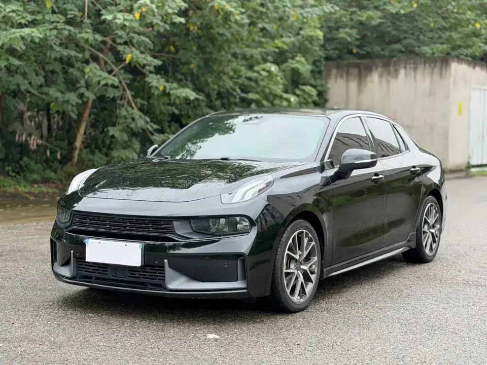Lynk & Co 03 1.5TD DCT Jin Champion Edition 2020