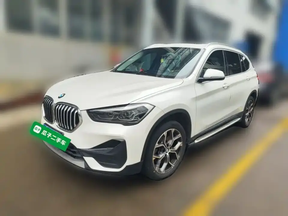 BMW X1 sDrive25Li Leading 2021
